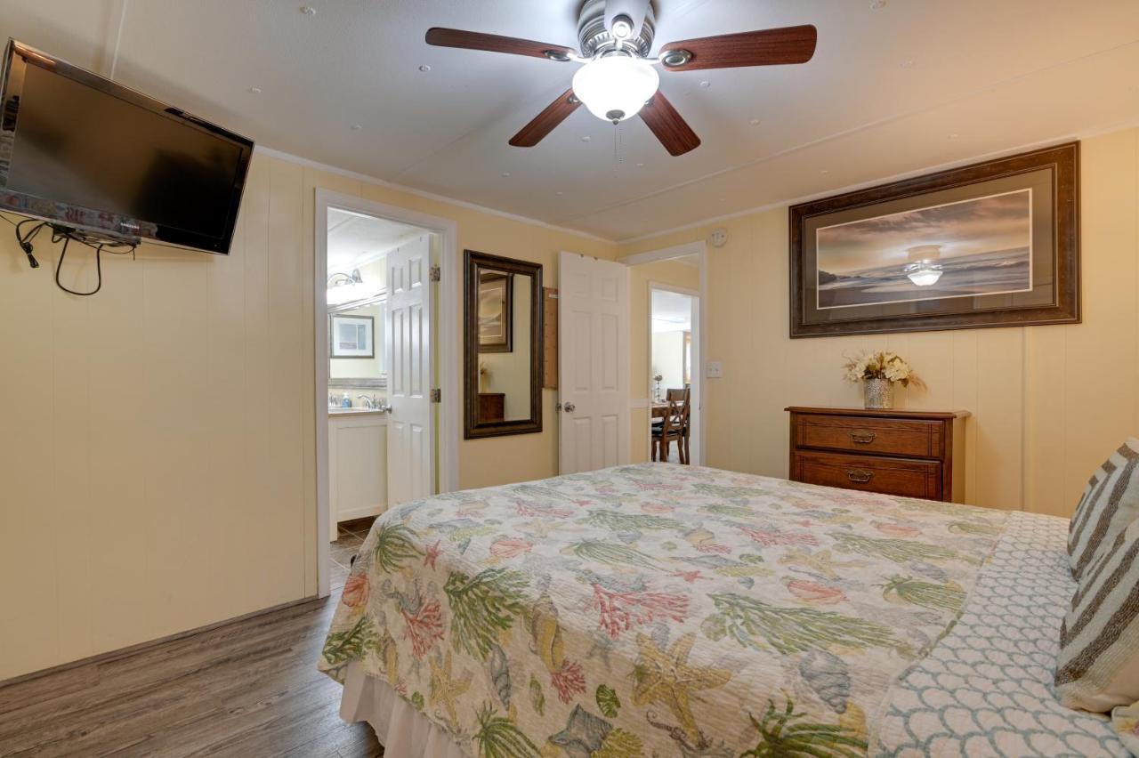 Surfside Beach Home With Pool Access Walk To Beach! Myrtle Beach Exterior photo